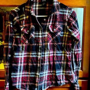 Flannel Button-Down Shirt Size Medium (Juniors) Fall Cotton Cozy